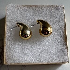 Gold Teardrop Earrings